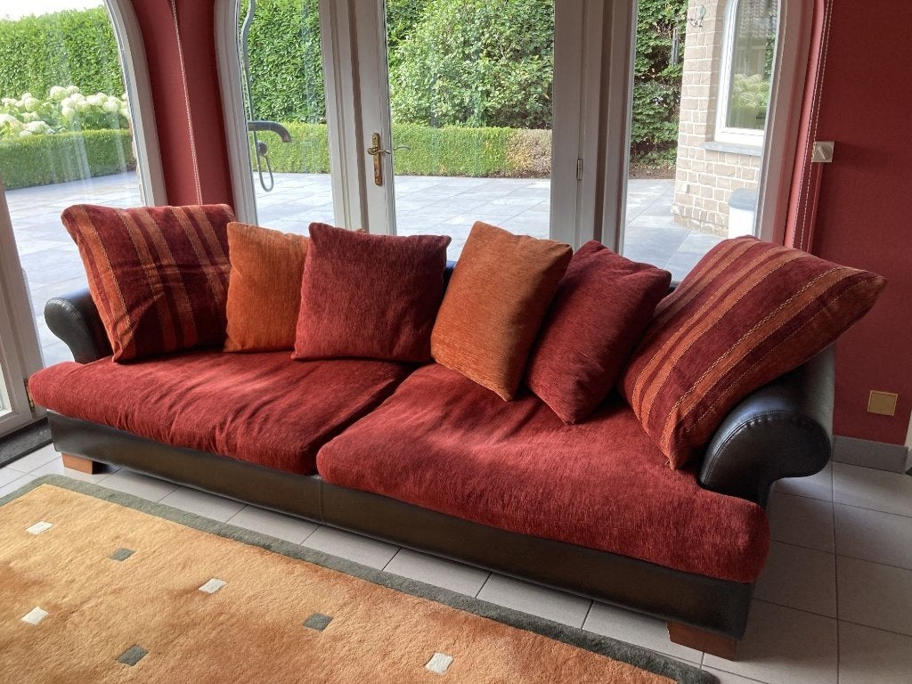 cosy sofa bank zetel met grote kussens gevuld met pluimen, Huis en Inrichting, Ophalen