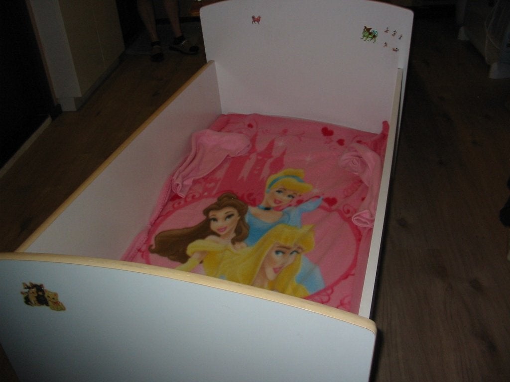 lit pour enfant, 70 à 85 cm, Sommier à lattes, Enlèvement, Utilisé