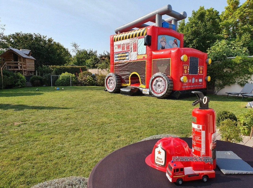 Camion de pompier gonflable, Hobby & Loisirs créatifs, Enlèvement