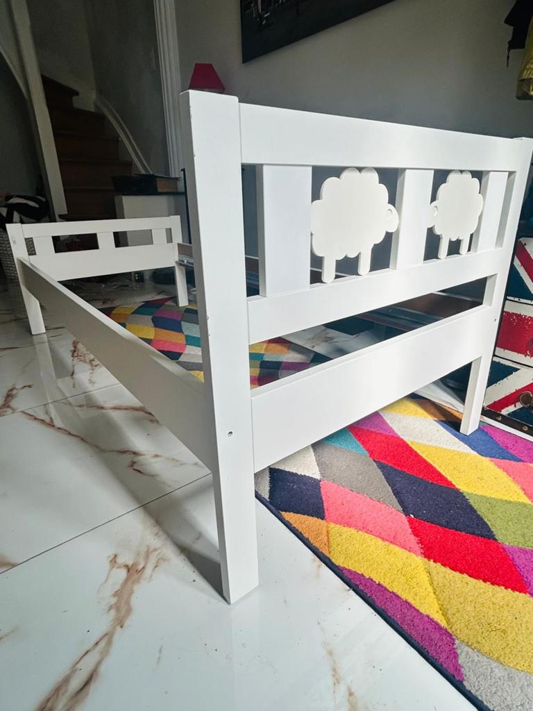 Lit Kritter Ikea +2 barrières+ matelas, Enlèvement