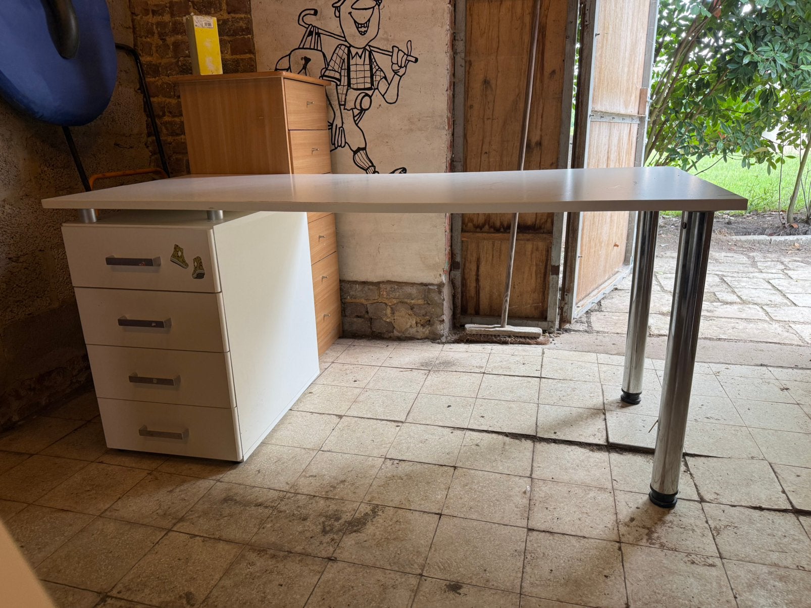 Kinder bureau met kastje, Ophalen, 160 cm, Gebruikt, Wit