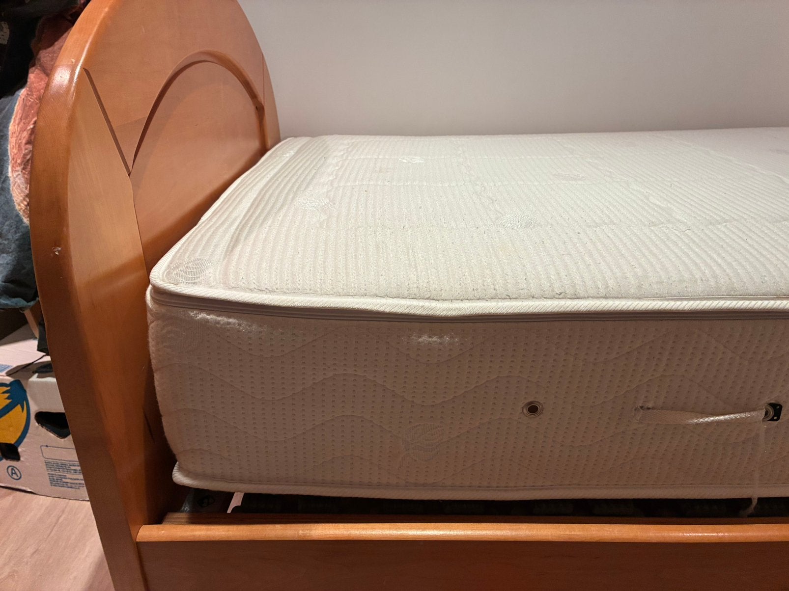 Stevig eiken eenpersoonsbed, Gebruikt, 90 cm, Eenpersoons, Bruin