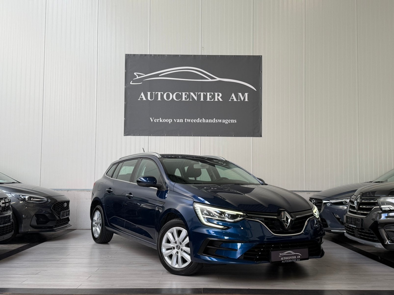 Renault Mégane SW TCe 110 Zen CarPlay** Cruise ** Full Led, Phares entièrement LED, Achat, Boîte manuelle, Entretenue par le concessionnaire
