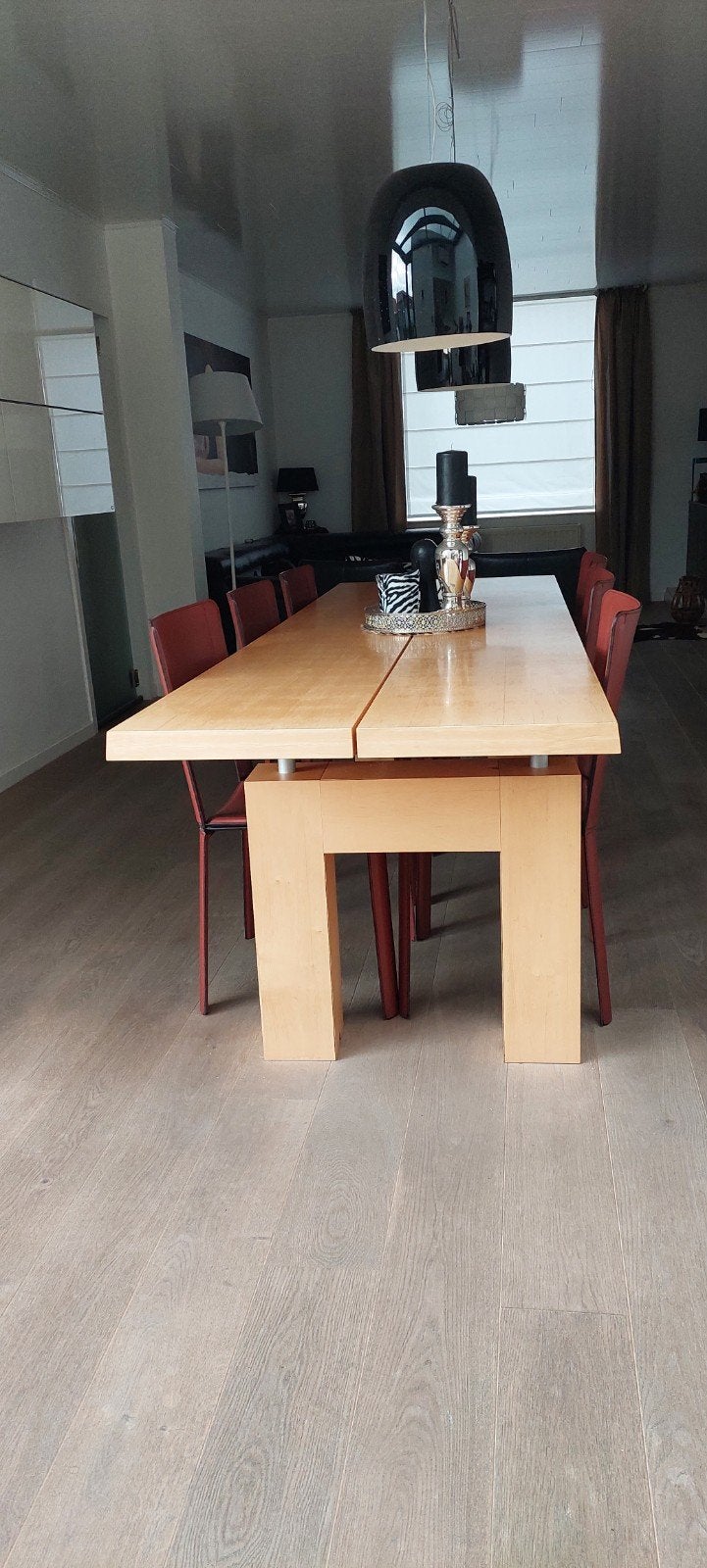 Mooie moderne eettafel zonder schade, Huis en Inrichting, Ophalen