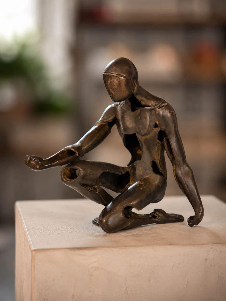 Rik Poot, Statue, Enlèvement ou Envoi, Brun, Moins de 20 cm
