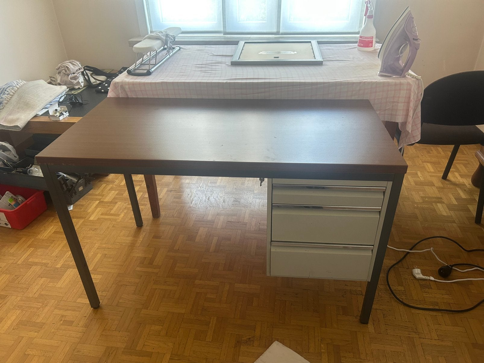 Bureau, Huis en Inrichting, Bureaus, Ophalen, Met lades, Gebruikt, 120 cm