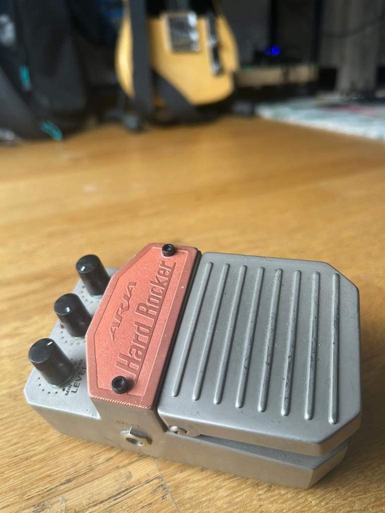 Pédale de distortion Aria Hard Rocker, Musique & Instruments, Effets, Enlèvement, Utilisé, Distortion, Overdrive ou Fuzz