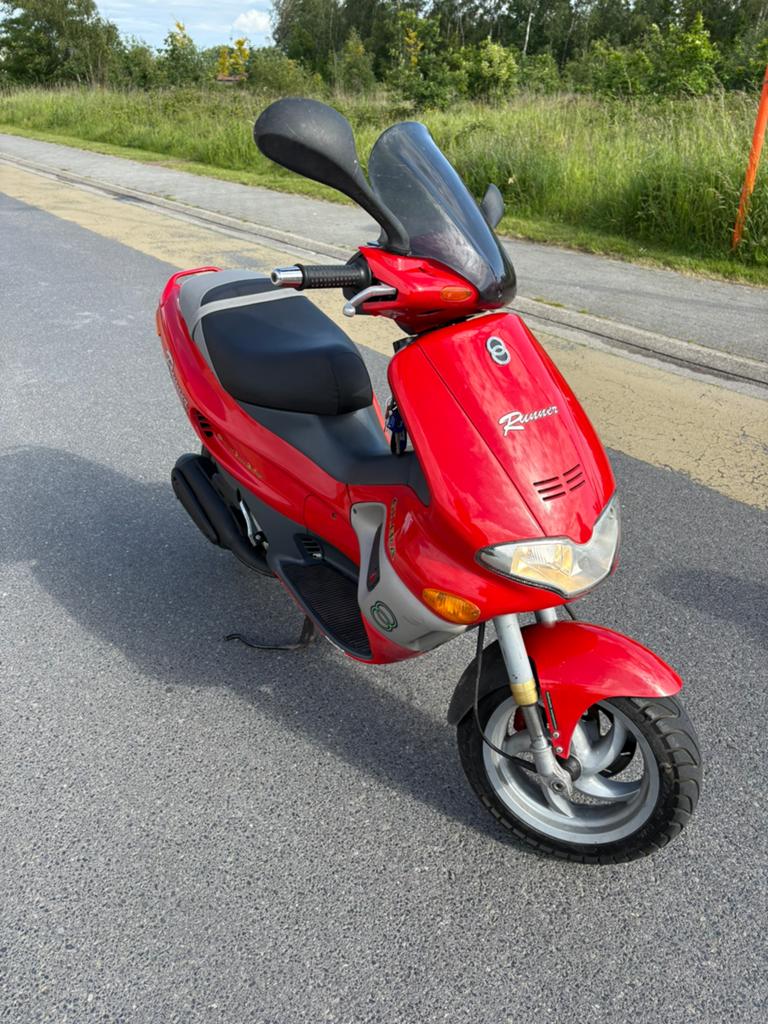 Gilera runner 125cc A1 BE, Enlèvement, Comme neuf