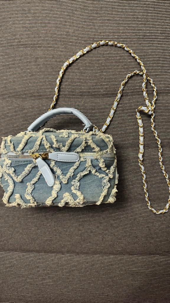 Sac en jean, Enlèvement, Comme neuf