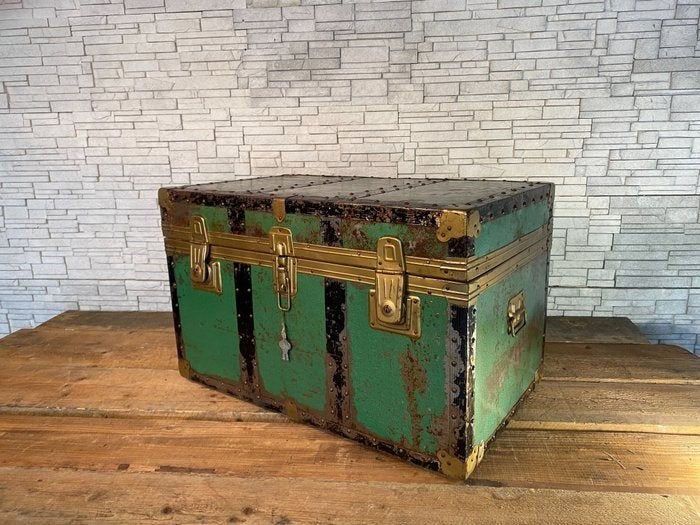 Vintage Italiaanse reiskoffer Jaren 50 Hout, ijzer, Antiek en Kunst, Ophalen