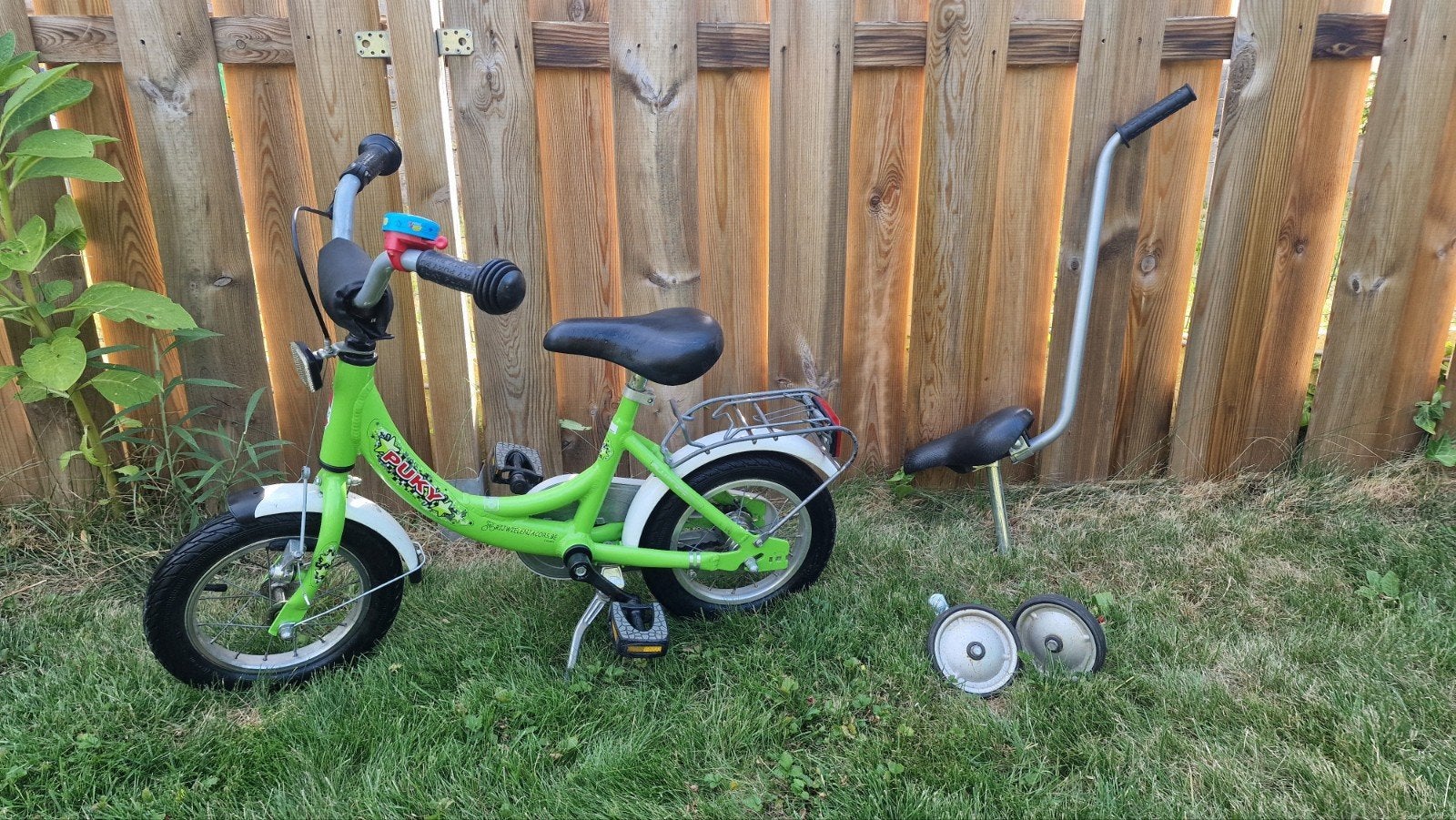 Vélo Puky 12 pouces avec roues latérales et barre de selle, Enlèvement, Moins de 16 pouces, Puky, Stabilisateurs