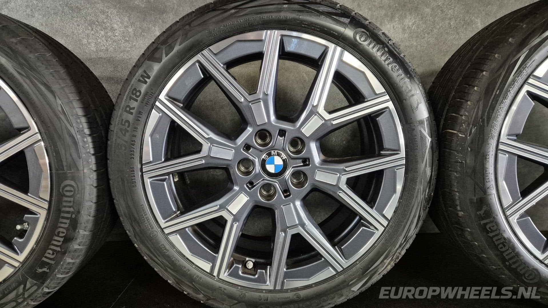 18 inch BMW velgen zomerbanden 1 Serie F70 Styling 974, Auto-onderdelen, Banden en Velgen, 18 inch, Gebruikt, -, -