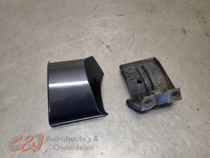 Seuil gauche d'un Mercedes Vito (MB7831), 3 mois de garantie, Utilisé, -, -