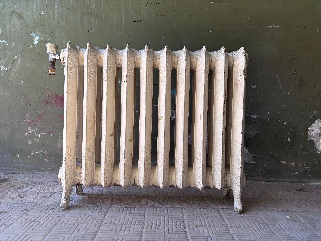 Ancien radiateur en fonte, Ophalen, Gebruikt, Radiator