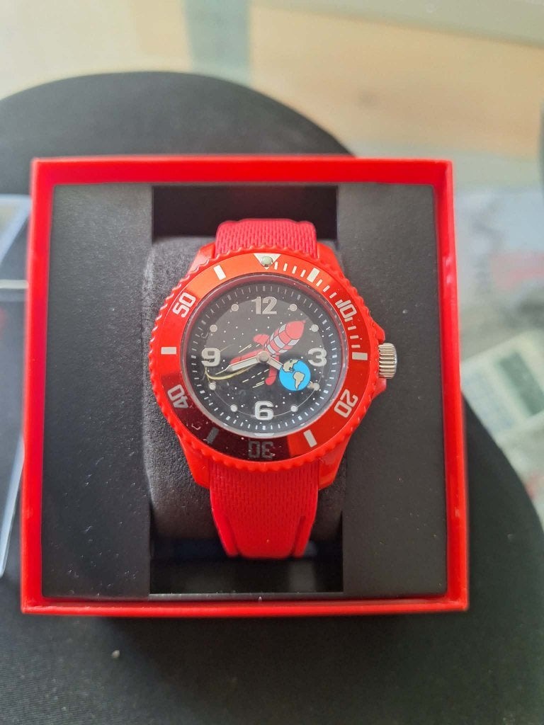 Montre officielle Tintin Objectif Lune (Ice-Watch)  Full Set, Collections, Enlèvement ou Envoi, Tintin, Neuf, Statue ou Figurine