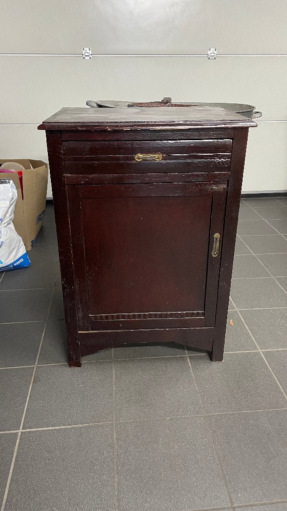 Petit meuble ancien, Enlèvement, Utilisé