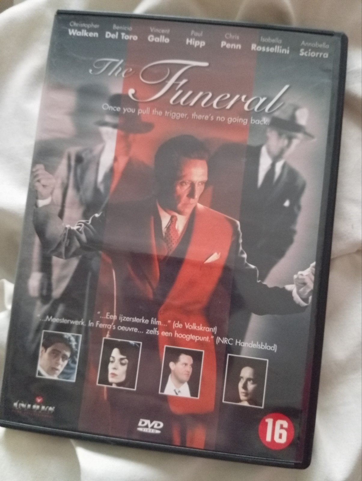L'enterrement, CD & DVD, DVD | Horreur, Enlèvement ou Envoi