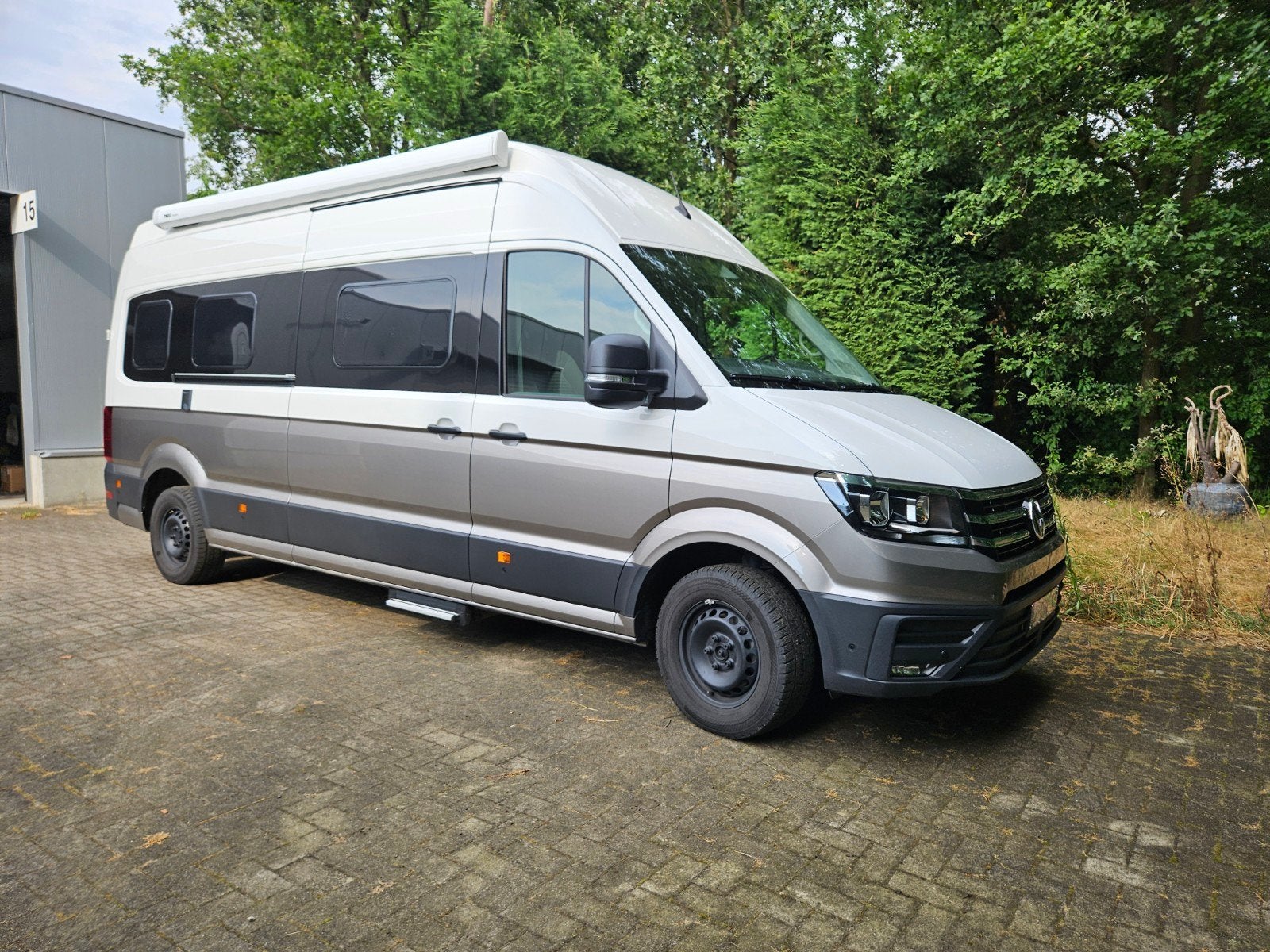 VW GRAND CALIFORNIA 680, Caravans en Kamperen, Mobilhomes, Automaat, Buscamper of Camperbus, Volkswagen, Tot en met 2