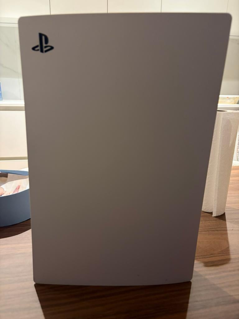 Ps5 1TB disc versie zonder controller, Games en Spelcomputers, Spelcomputers | Sony PlayStation 5, Ophalen, Gebruikt, Playstation 5
