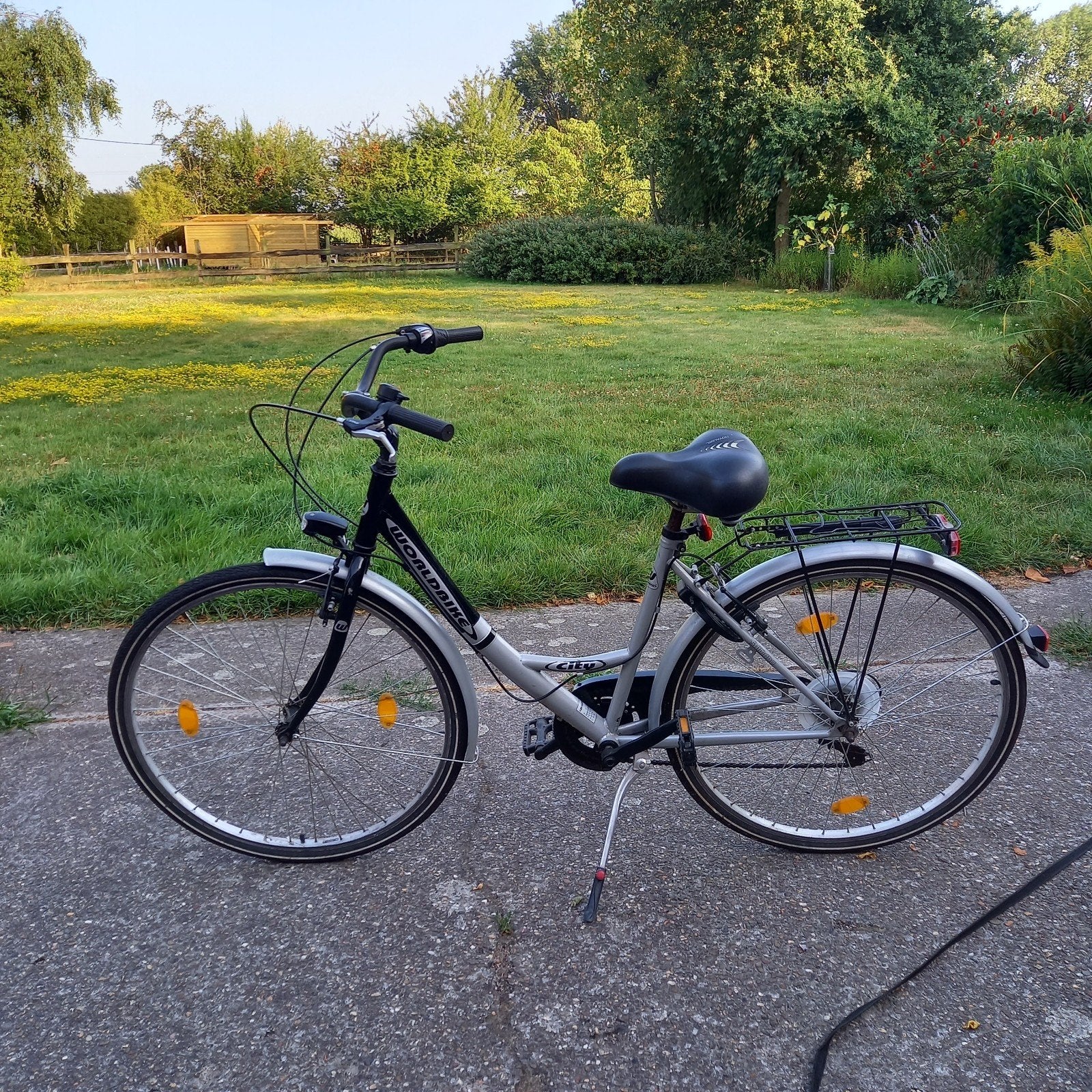 City Worldbike dames-/meisjesfiets 27,5 inch, Velgrem, Versnellingen, Zo goed als nieuw, Ophalen
