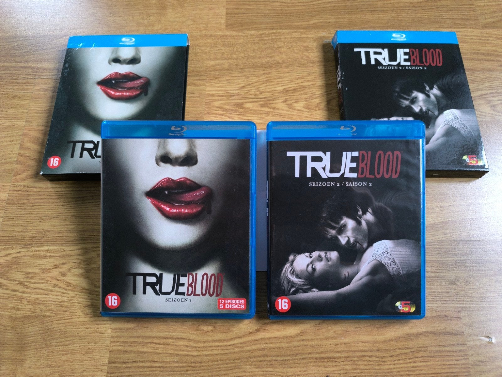 true blood seizoen 1 blu ray - true blood seizoen 2 blu ray, Ophalen of Verzenden, Nederlands, Audio, Nederlands