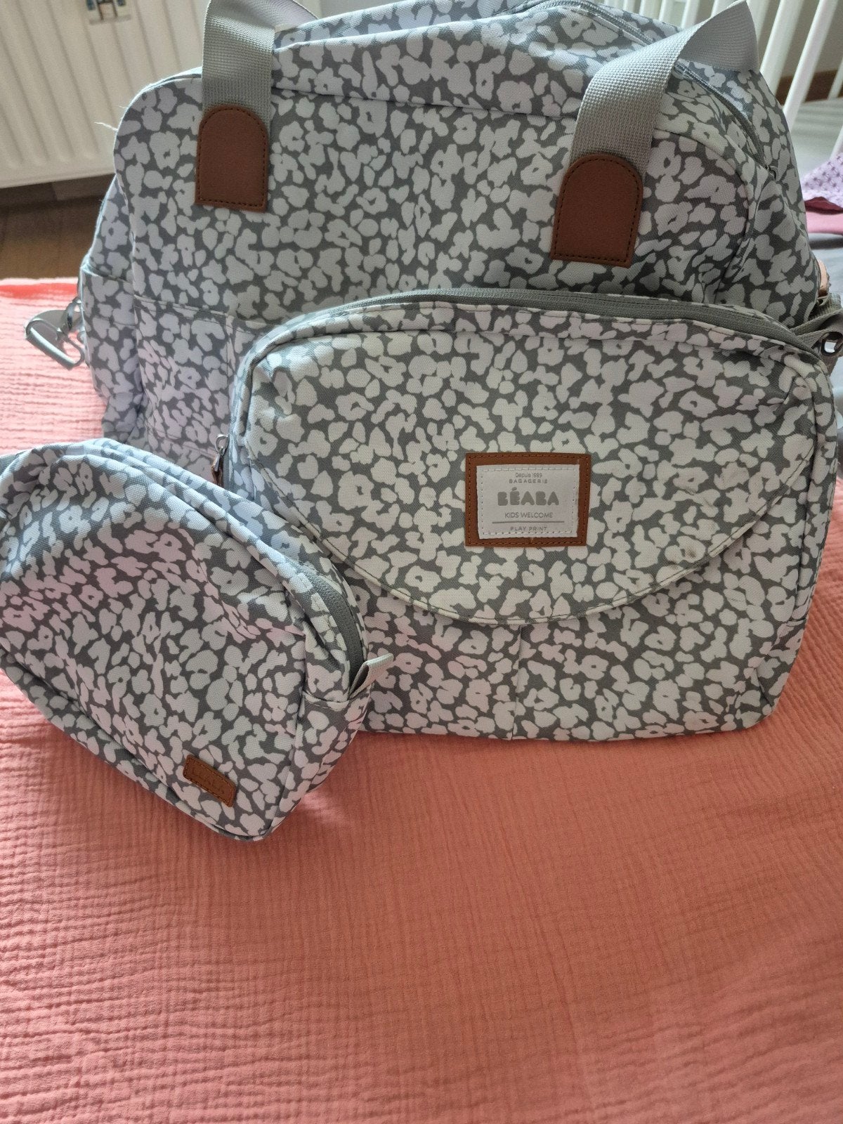 Sac maternité 3 pièces neuf BEABA