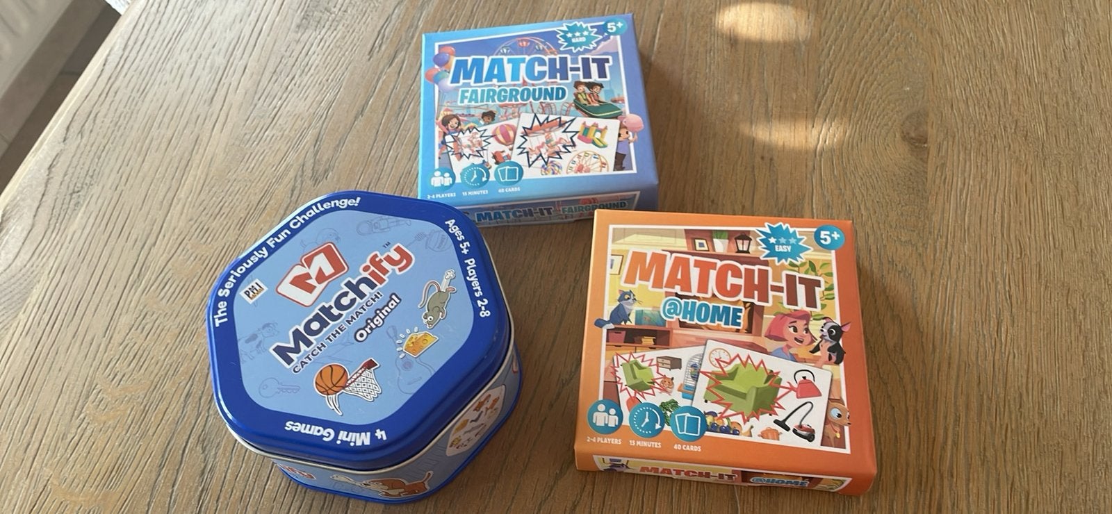 3 ‘Dobble’achtige spelletjes, Hobby en Vrije tijd, Ophalen, Zo goed als nieuw