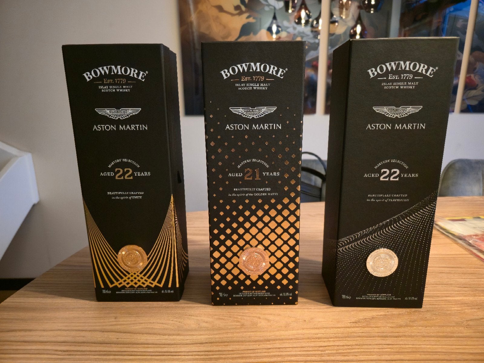 Bowmore Aston Martin 21 & 22, Verzamelen, Ophalen of Verzenden