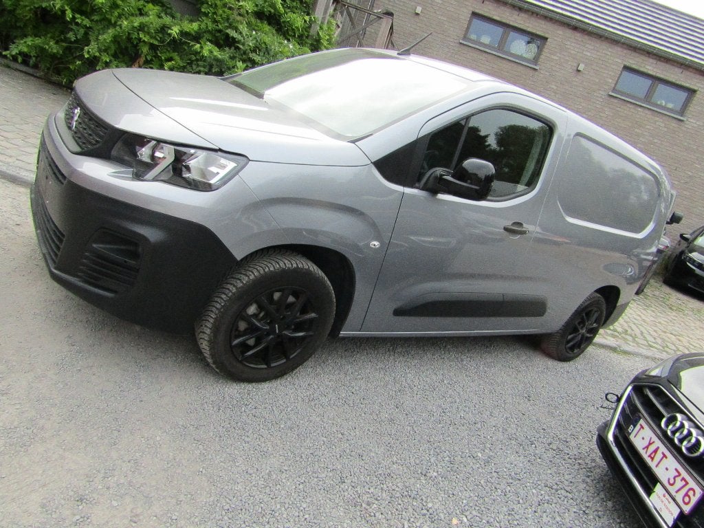 PEUGEOT PARTNER LANGE BESTELWAGEN 3 PL. Volledige opties, Auto's, Bestelwagens en Lichte vracht, Stof, Euro 6, 1199 cc, Handgeschakeld