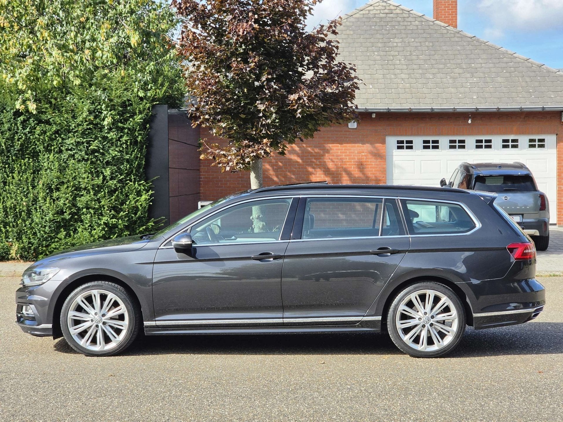 Volkswagen Passat Variant 2.0 TDi Highline DSG / FULL OPTION, Automaat, Dealer onderhouden, Stof, 4 cilinders