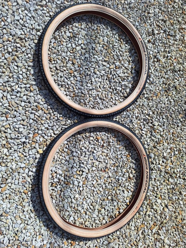 2 pneus vtt Vittoria mezcal, Vélos & Vélomoteurs, Vélos Pièces, Enlèvement