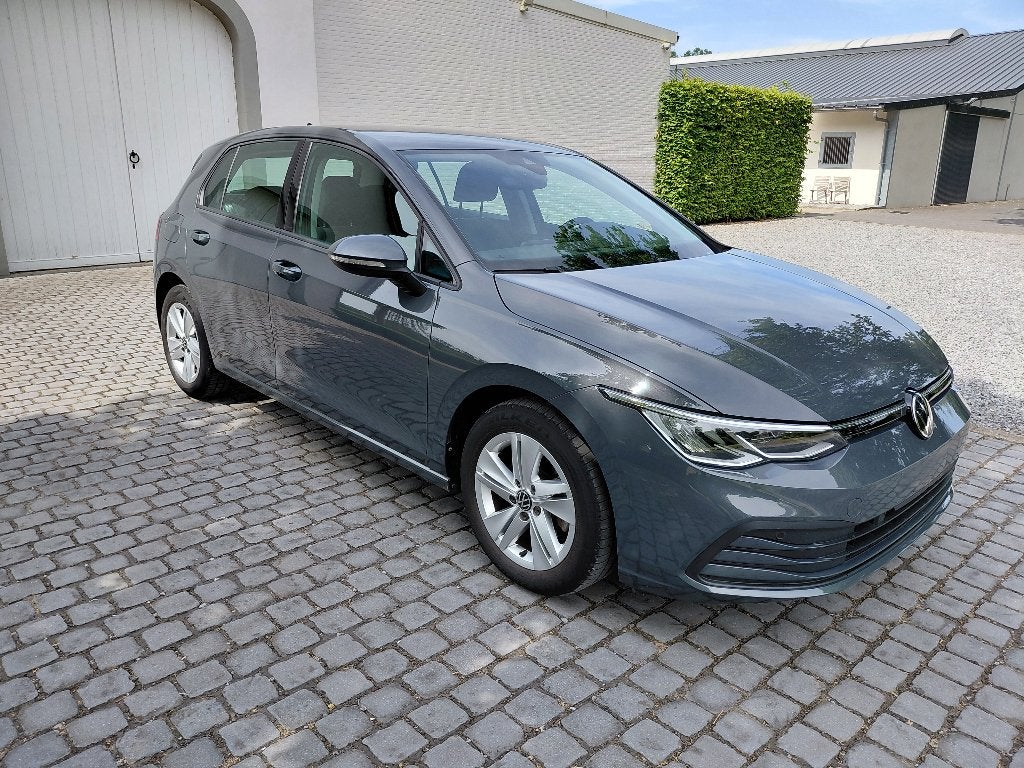 VW GOLF 8 1.0 TSI LIFE 2022, Argent ou Gris, Achat, Euro 6, Entreprise