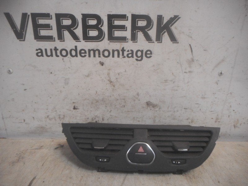AERATEUR TABLEAU DE BORD CENTRE Opel Corsa E (13377949), Autos : Pièces & Accessoires, Opel, Opel Automobile GmbH, Utilisé, Kontakt-opel@opel.com