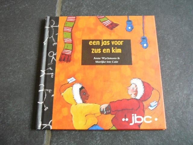 Nieuw boek Een jas voor zus en Kim, Ophalen of Verzenden, Zo goed als nieuw, Non-fictie
