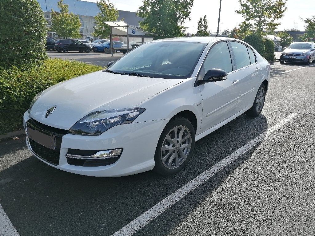 LAGUNA 3 P2 2015  LIMITED EDITION TBE, Autos, Achat, 110 kW, 5 portes, Particulier