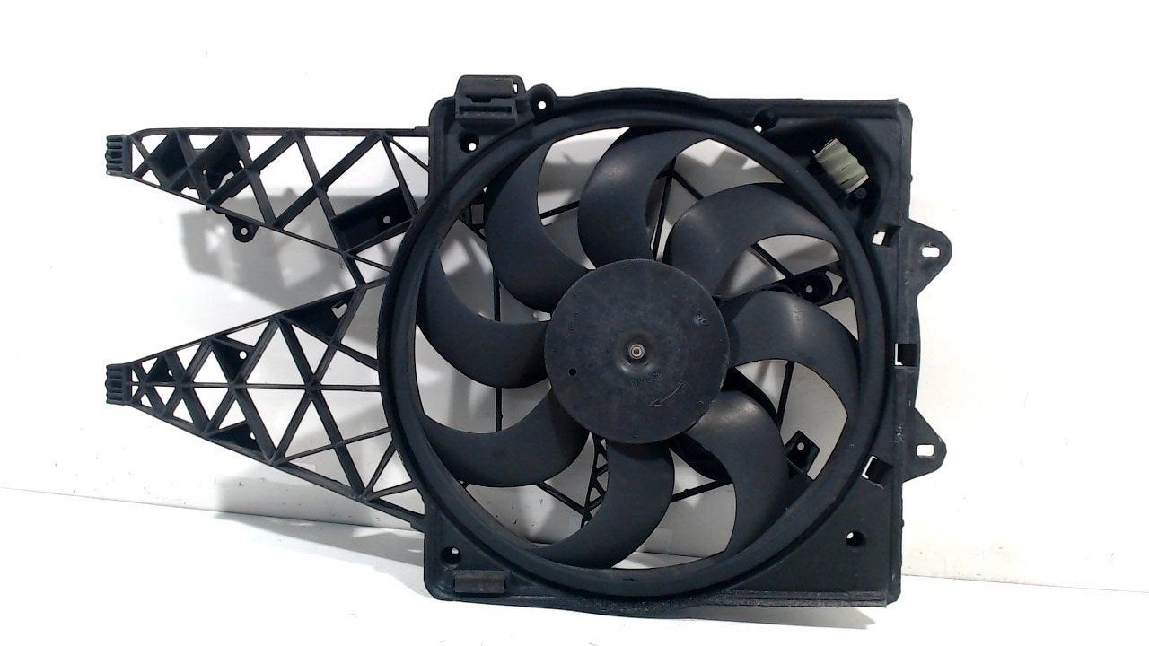 Koelventilatormotor Opel Combo, Onderdelen@venauto.nl, Van der Ven Autorecycling B.V., Ettenseweg 76, 4706 PB Roosendaal, The Netherlands
