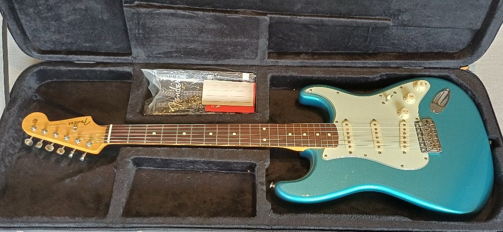 Fender Stratocaster Classic 62 Lake Placid BlUE, Ophalen, Zo goed als nieuw, Solid body, Fender