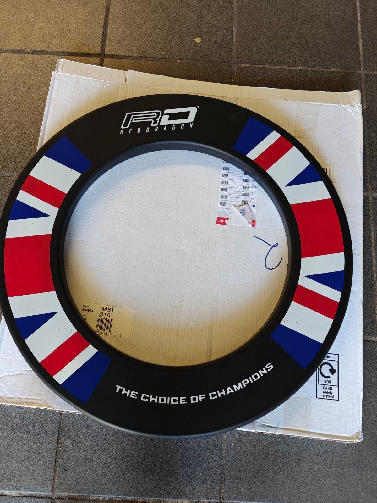 Red dragon surround, Sport en Fitness, Darts, Ophalen