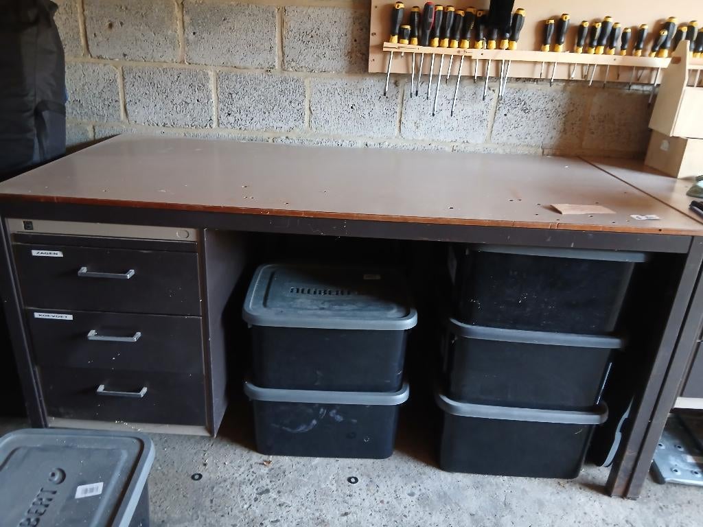 Werkbank met 3 schuiven, Ophalen, Zo goed als nieuw, 120 tot 170 cm