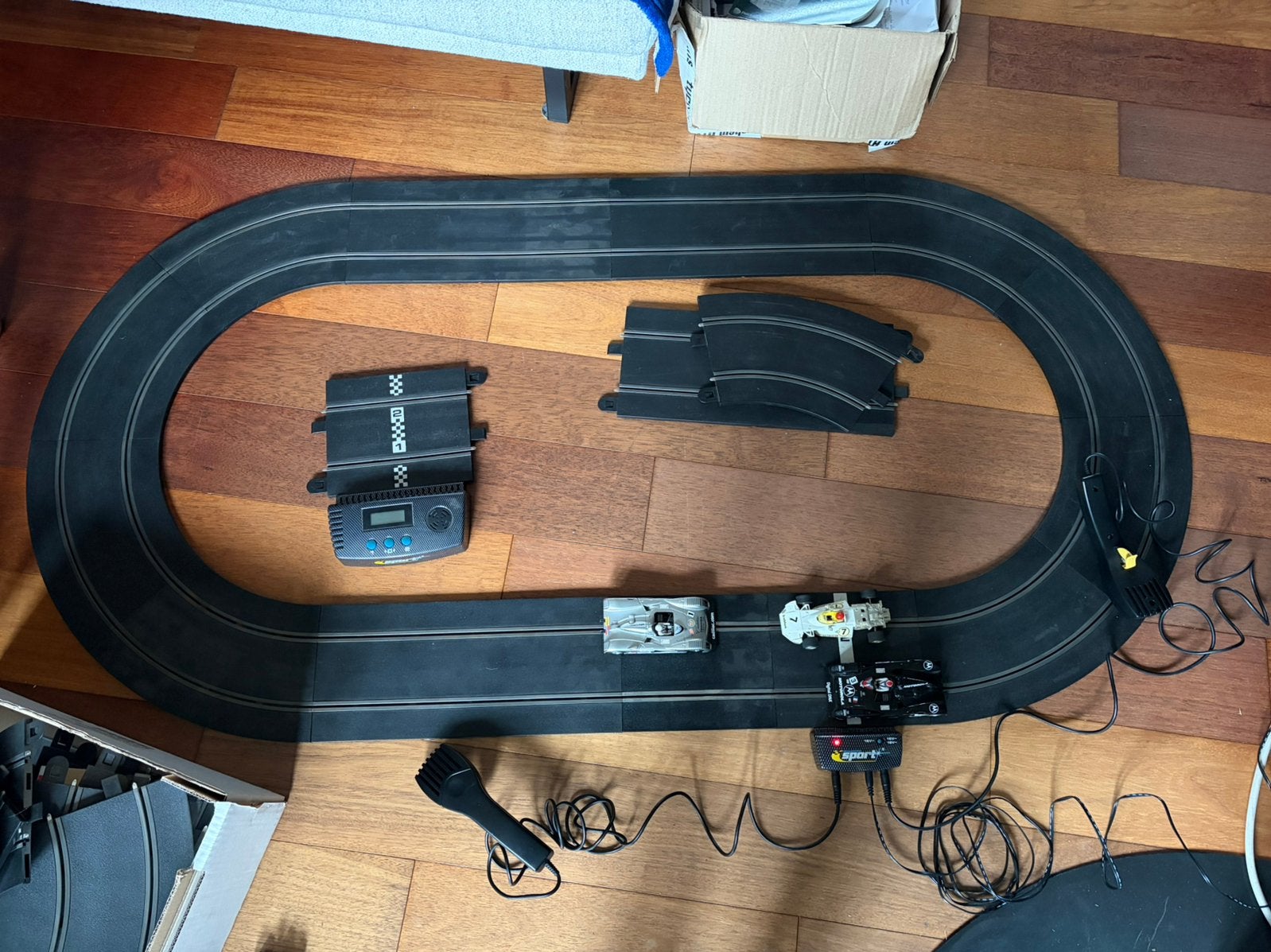 Circuit de voitures télécommandées, Enlèvement, Comme neuf, Circuit