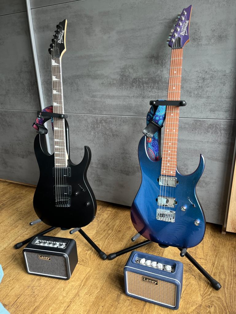 Ibanez elektische gitaren, Muziek en Instrumenten, Snaarinstrumenten | Gitaren | Elektrisch, Ophalen, Zo goed als nieuw, Ibanez