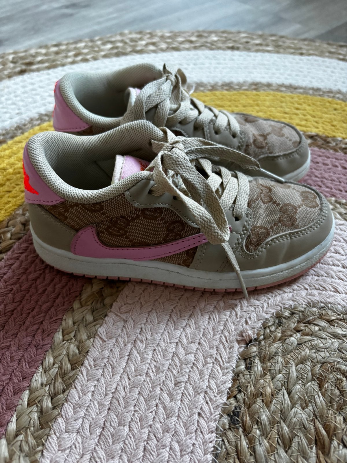 Nike jordan, Gebruikt, Meisje, Schoenen, Ophalen of Verzenden