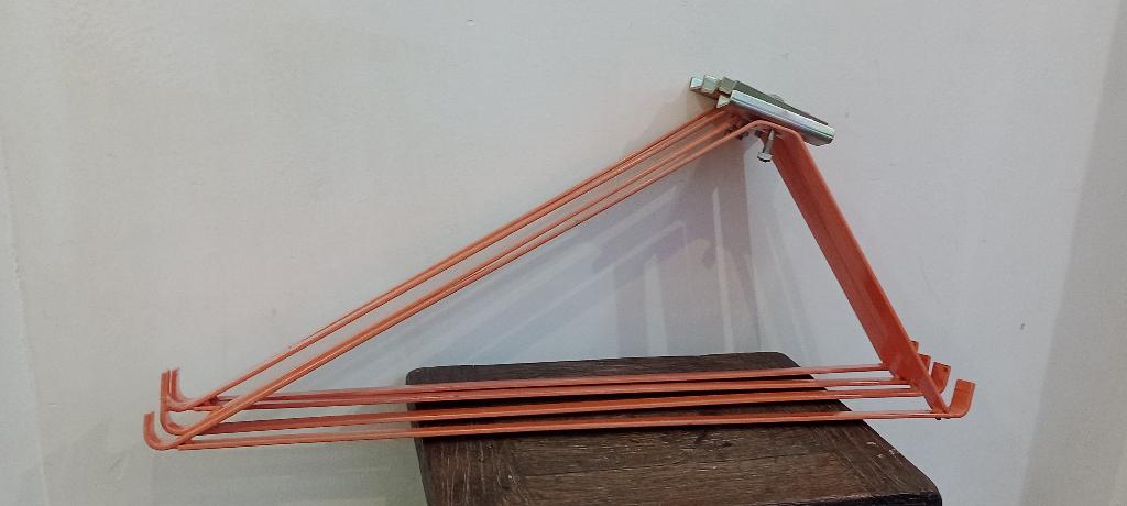 Lot 4 consoles étagères industrielles orange 76x60x33cm, Enlèvement, Utilisé, 250 mm ou plus, Autres types