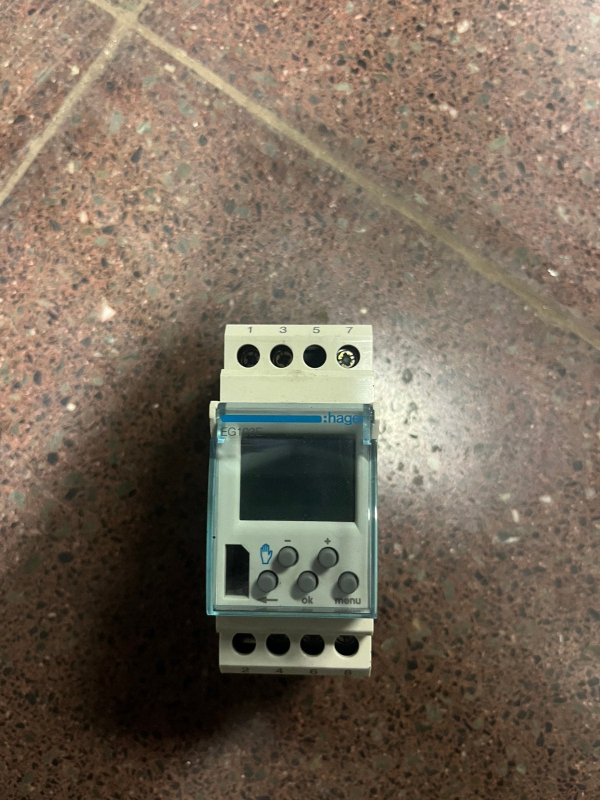 Hager EG103E digitale timer, Ophalen, Zo goed als nieuw