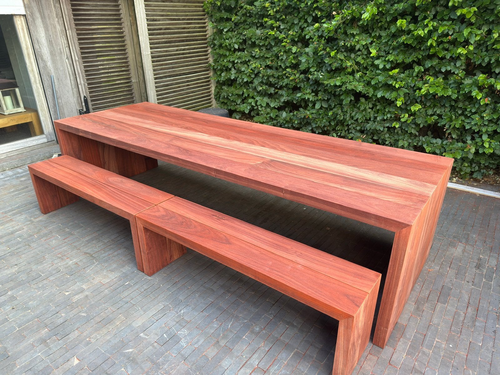 Tuintafel van padoek, Ophalen, Nieuw