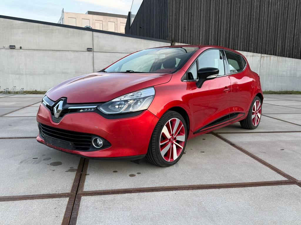 Renault Clio 0.9 Essence TCE /Cruise/Keyles-Go/Homologuée, Autos, Rouge, Achat, Euro 6, Boîte manuelle