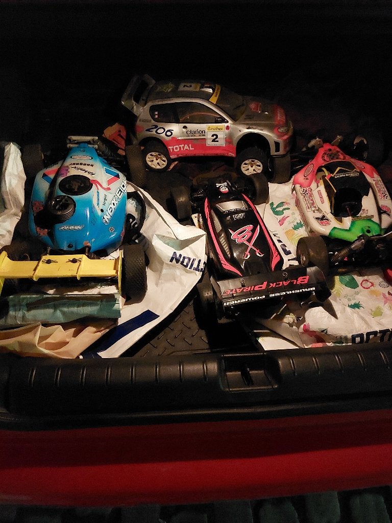 Lot Rc pour pieces, Autres échelles, Voiture off road, Enlèvement, Utilisé