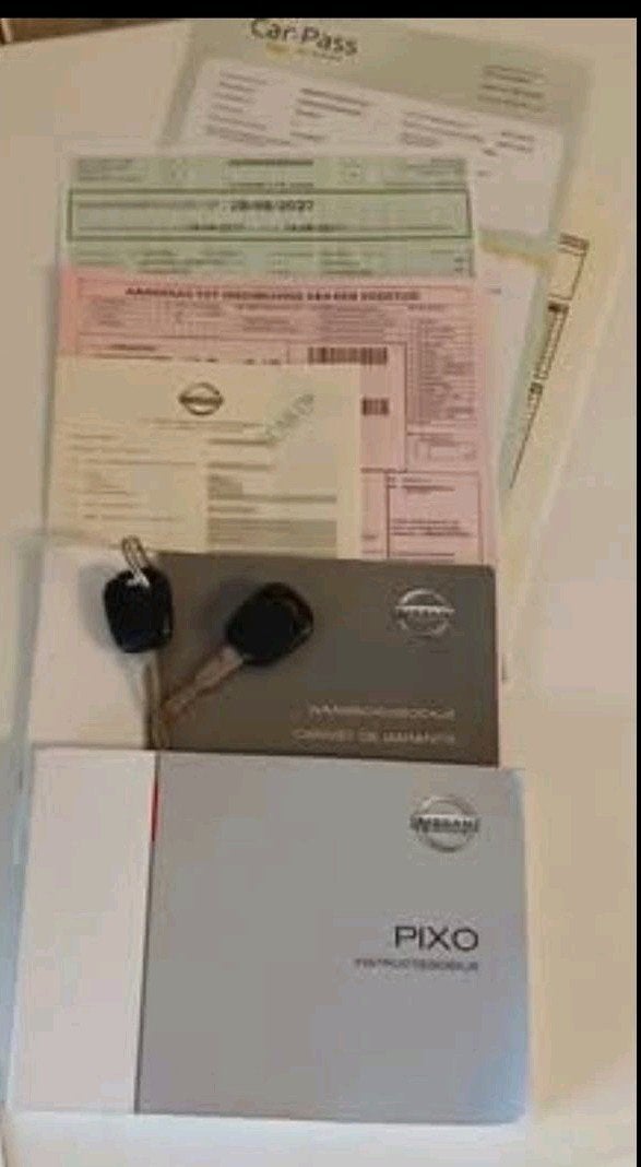 Carnet d'entretien VVK approuvé en blanc pour la Nissan Pixo, Autos, Euro 5, Achat, 5 portes, Particulier