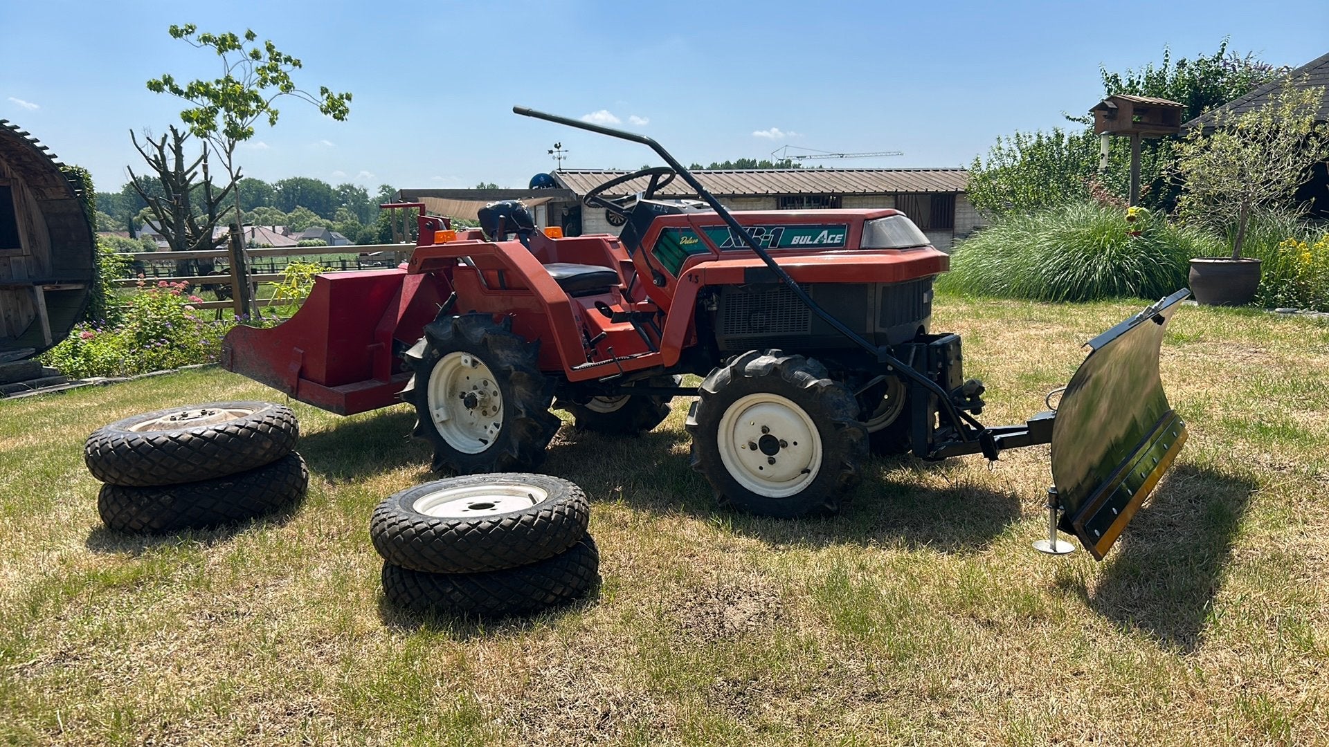 Kubota XB-1 Bul Ace, Ophalen