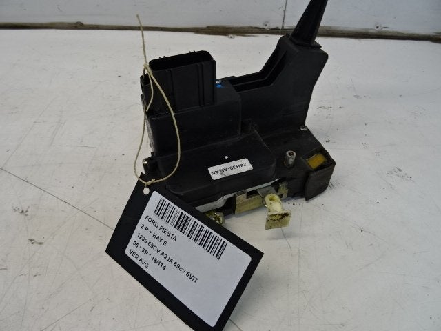 SERRURE DE PORTE AVANT GAUCHE Ford Fiesta 5 (JD / JH), Utilisé, Avant, Ford